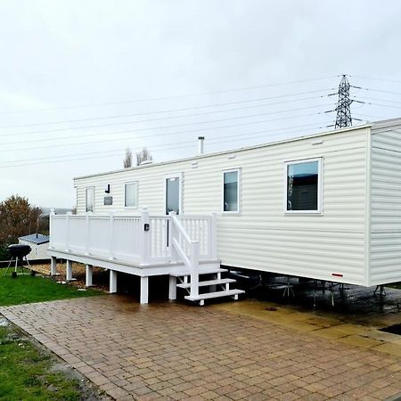 Escape City Caravan Lytchett Minster Εξωτερικό φωτογραφία