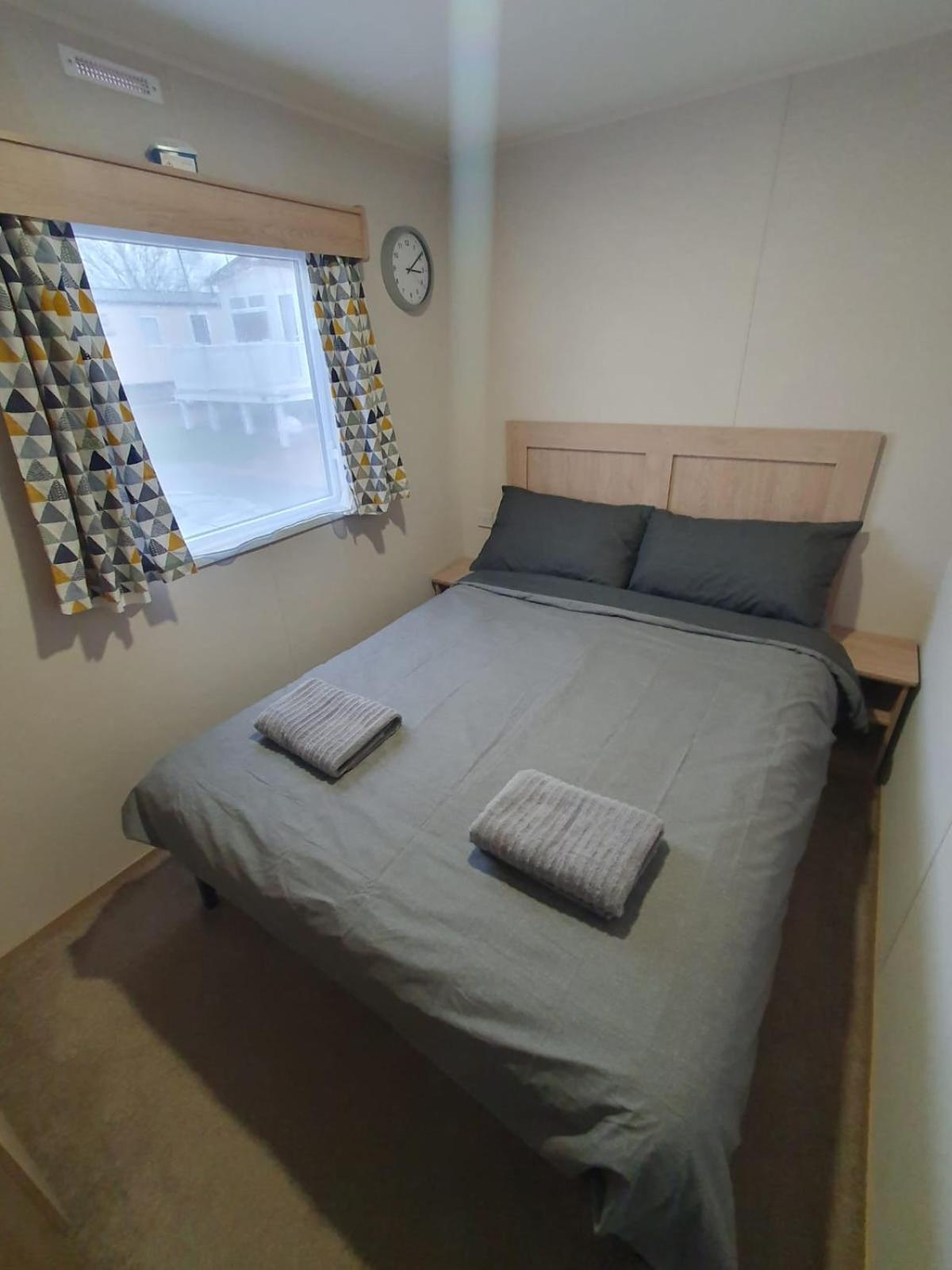 Escape City Caravan Lytchett Minster Εξωτερικό φωτογραφία