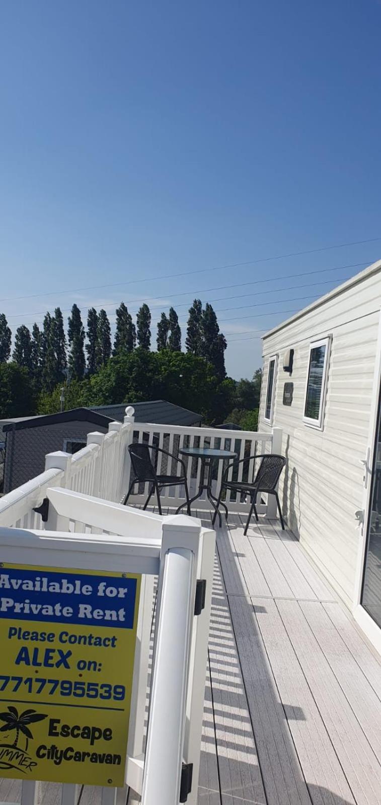 Escape City Caravan Lytchett Minster Εξωτερικό φωτογραφία